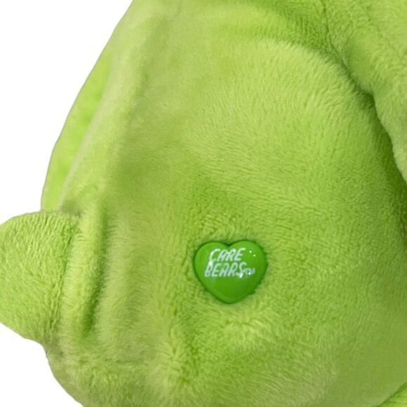 Care Bears Green Do Your Best Bear Plush 2021 Kite Belly Badge 9in - Picture 6 of 11